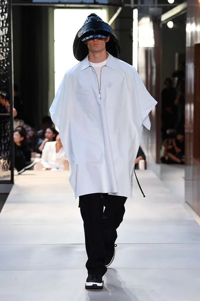 Look 116